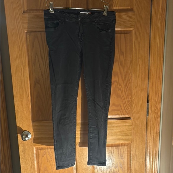 CAbi Women's Skinny Jeans - Black - Picture 1 of 5